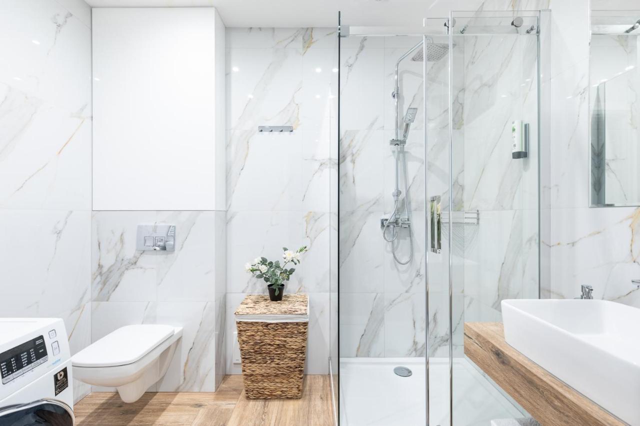 Luxe Living Krakow Apartment Bagian luar foto