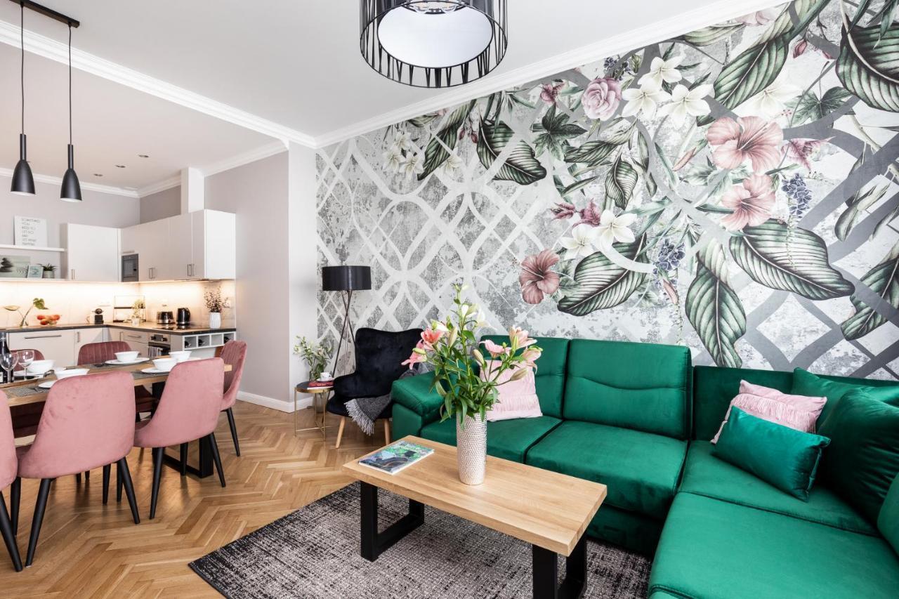 Luxe Living Krakow Apartment Bagian luar foto