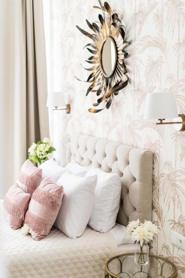 Luxe Living Krakow Apartment Bagian luar foto