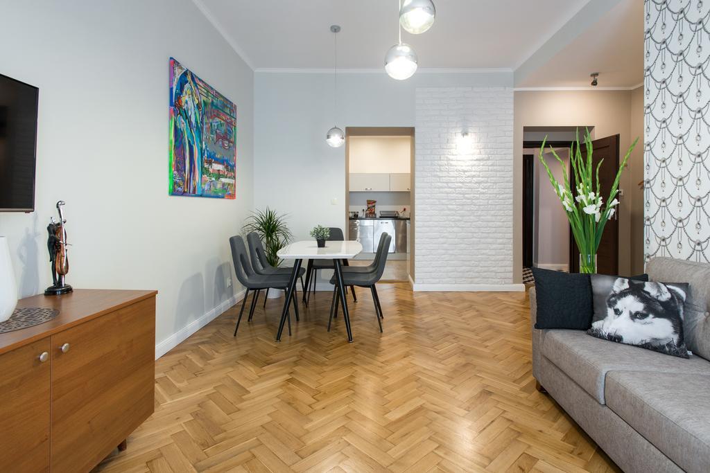Luxe Living Krakow Apartment Bagian luar foto