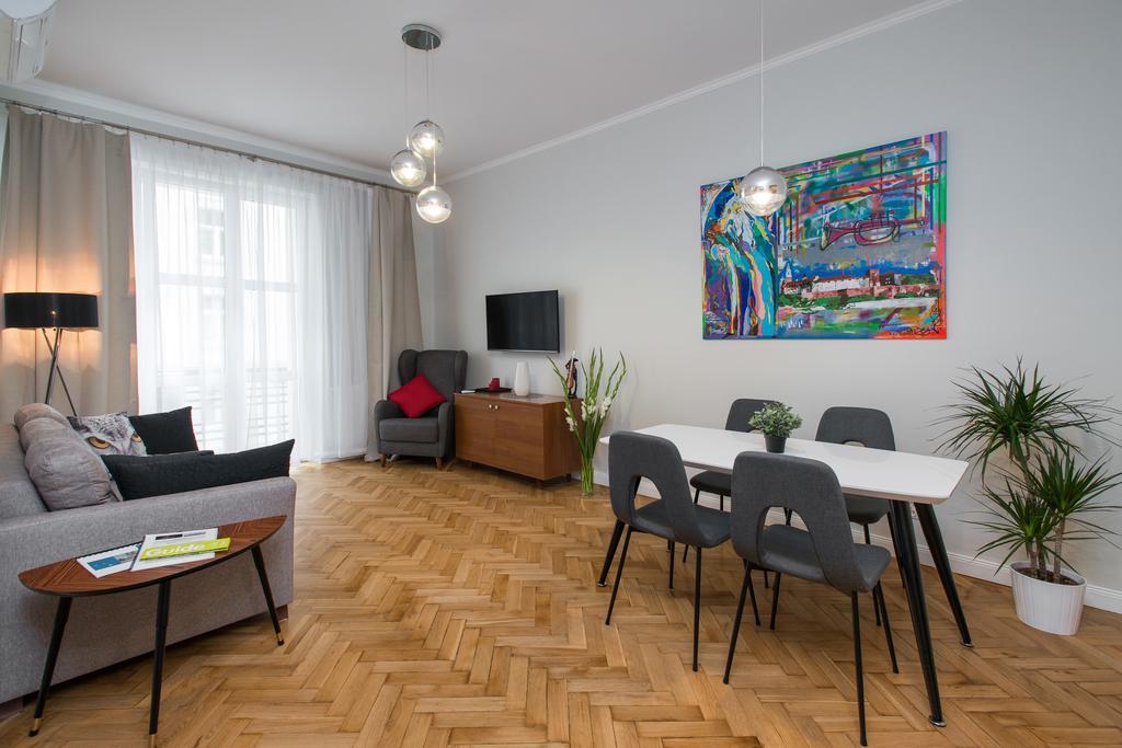 Luxe Living Krakow Apartment Bagian luar foto