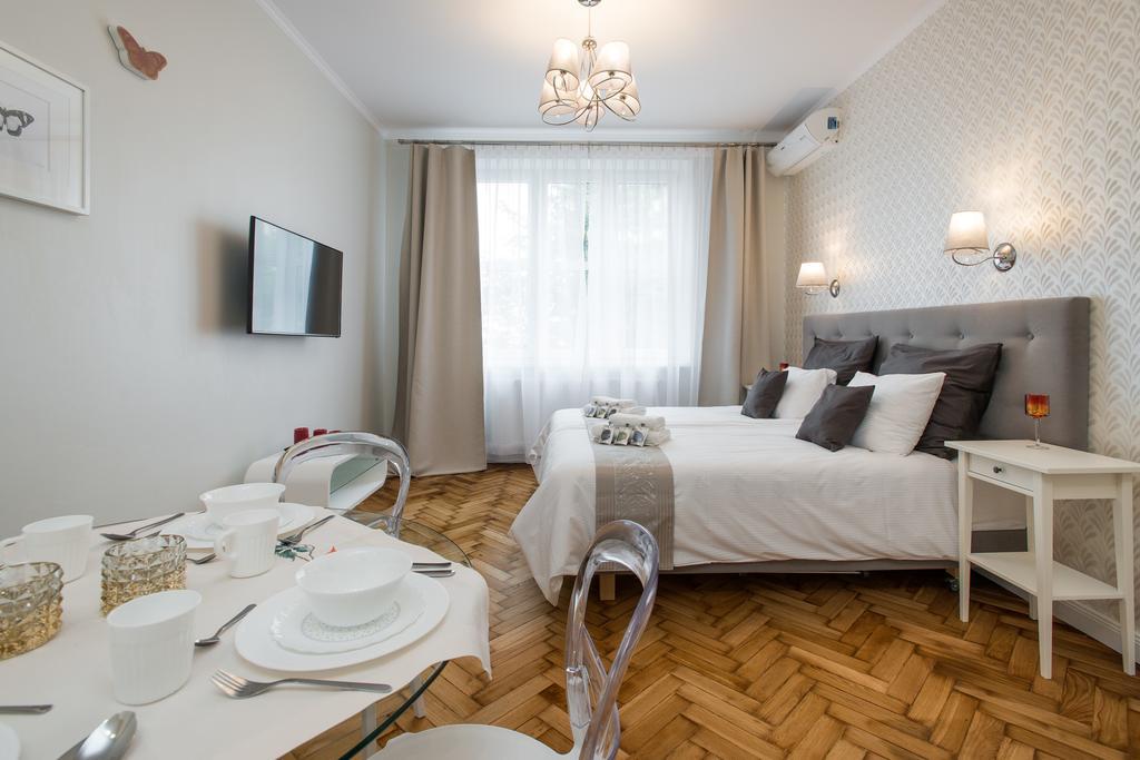 Luxe Living Krakow Apartment Bagian luar foto