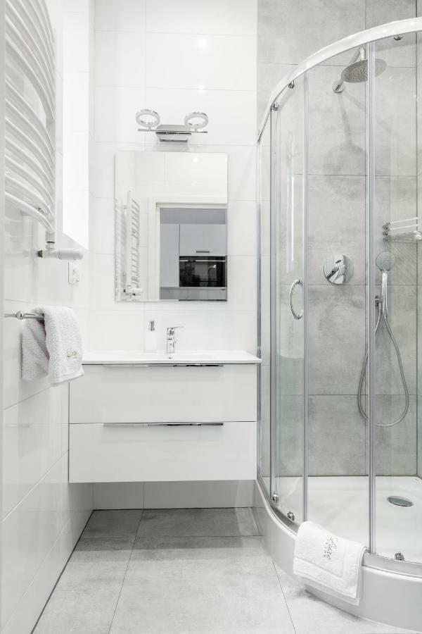Luxe Living Krakow Apartment Bagian luar foto