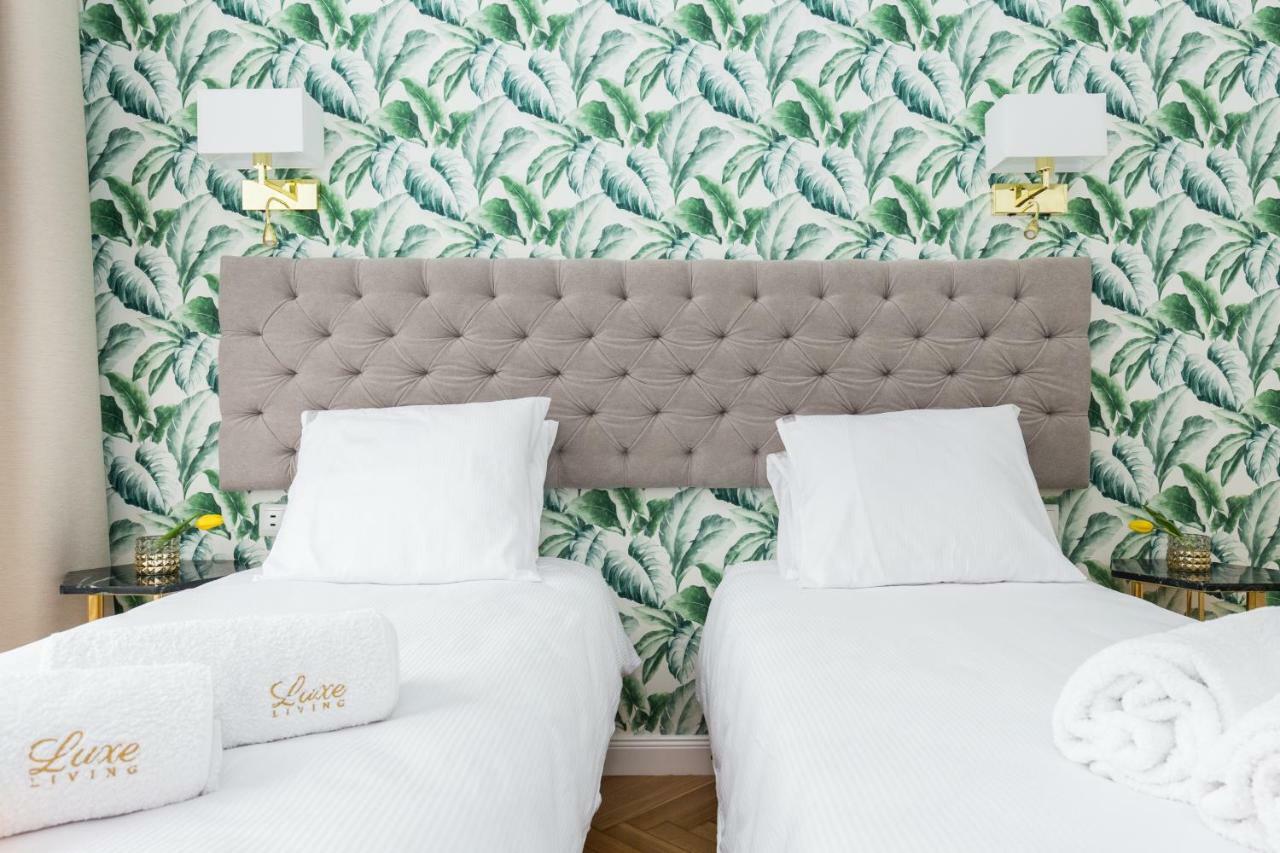 Luxe Living Krakow Apartment Bagian luar foto